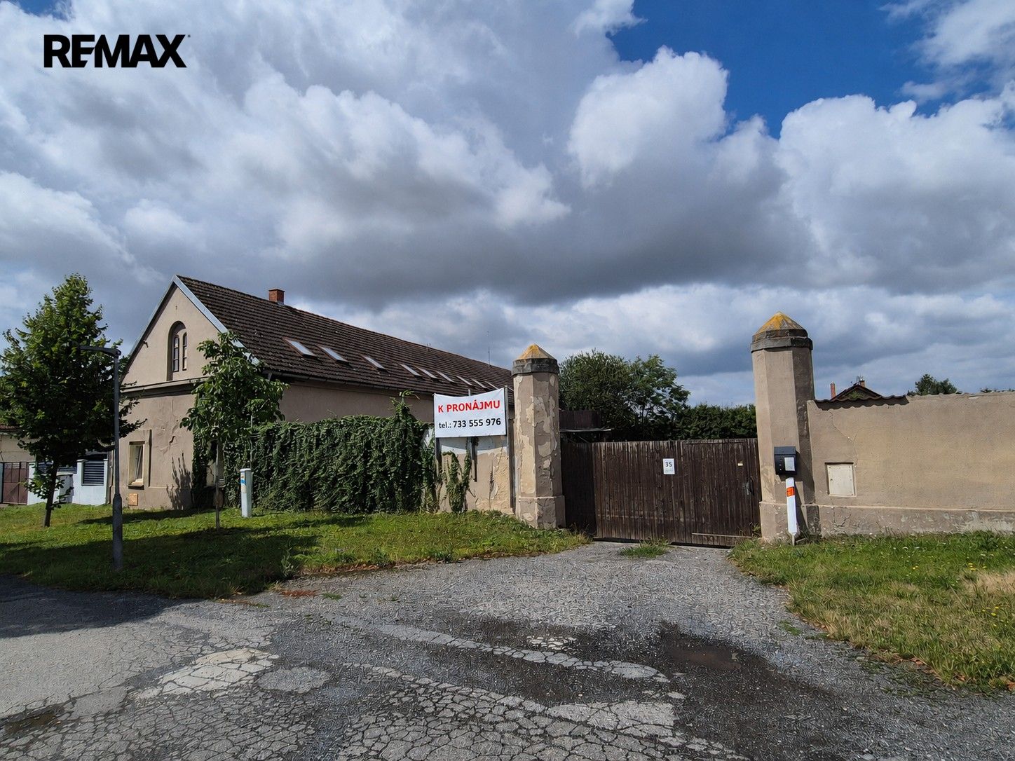 Ostatní, Náves sv. Petra a Pavla 35, Zlatníky-Hodkovice Zlatníky, 512 m² - 1