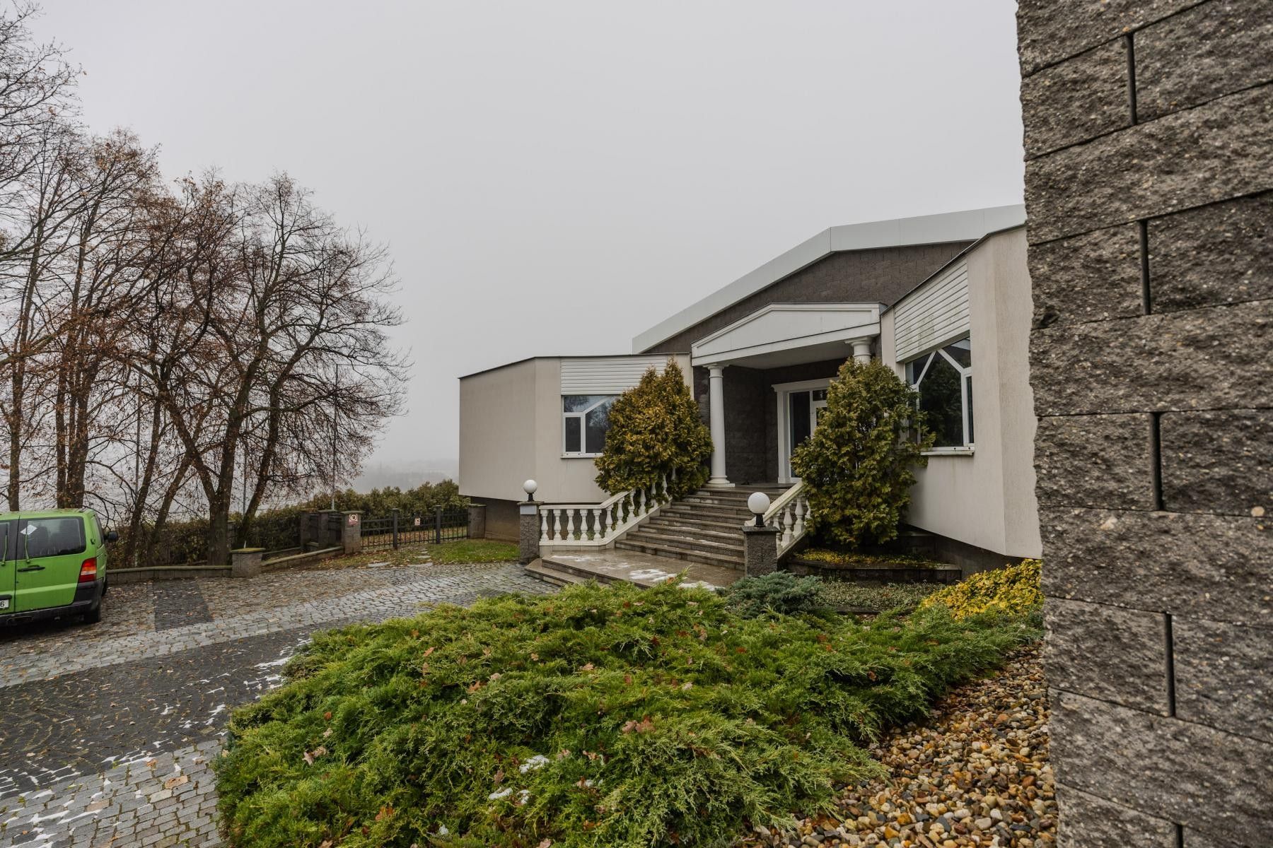 Výrobní prostory, Roudnice nad Labem, 1 111 m²