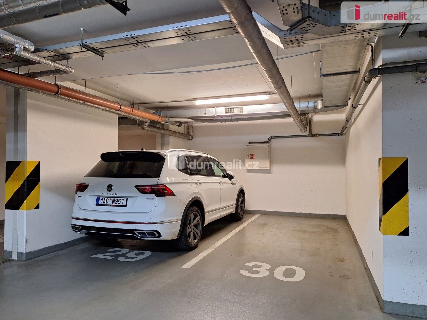 Garáže, Názovská 3255, Praha Strašnice, 12 m² - 1