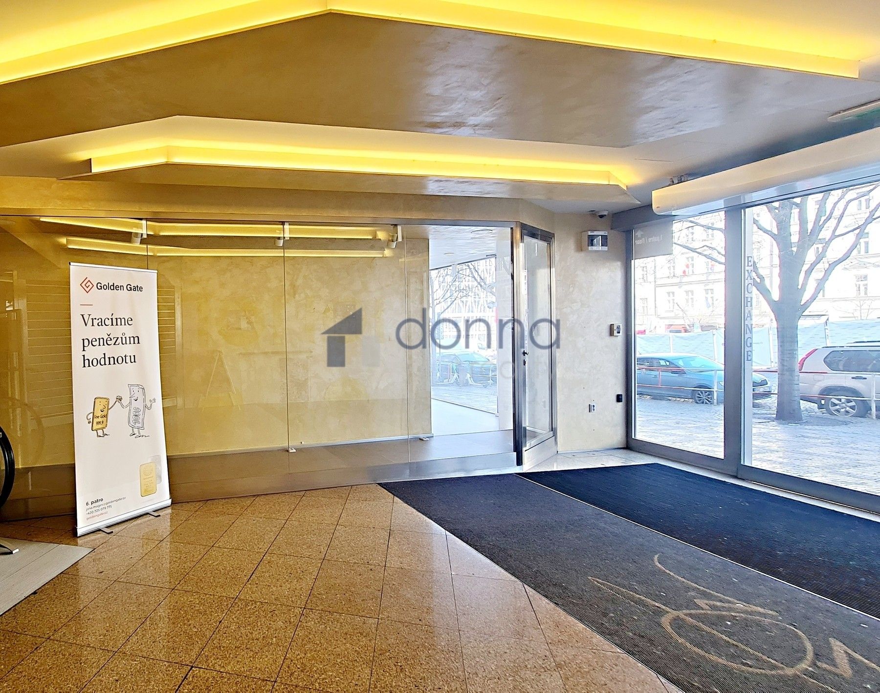 Pronájem obchodní prostory - Václavské náměstí, Praha, 50 m²