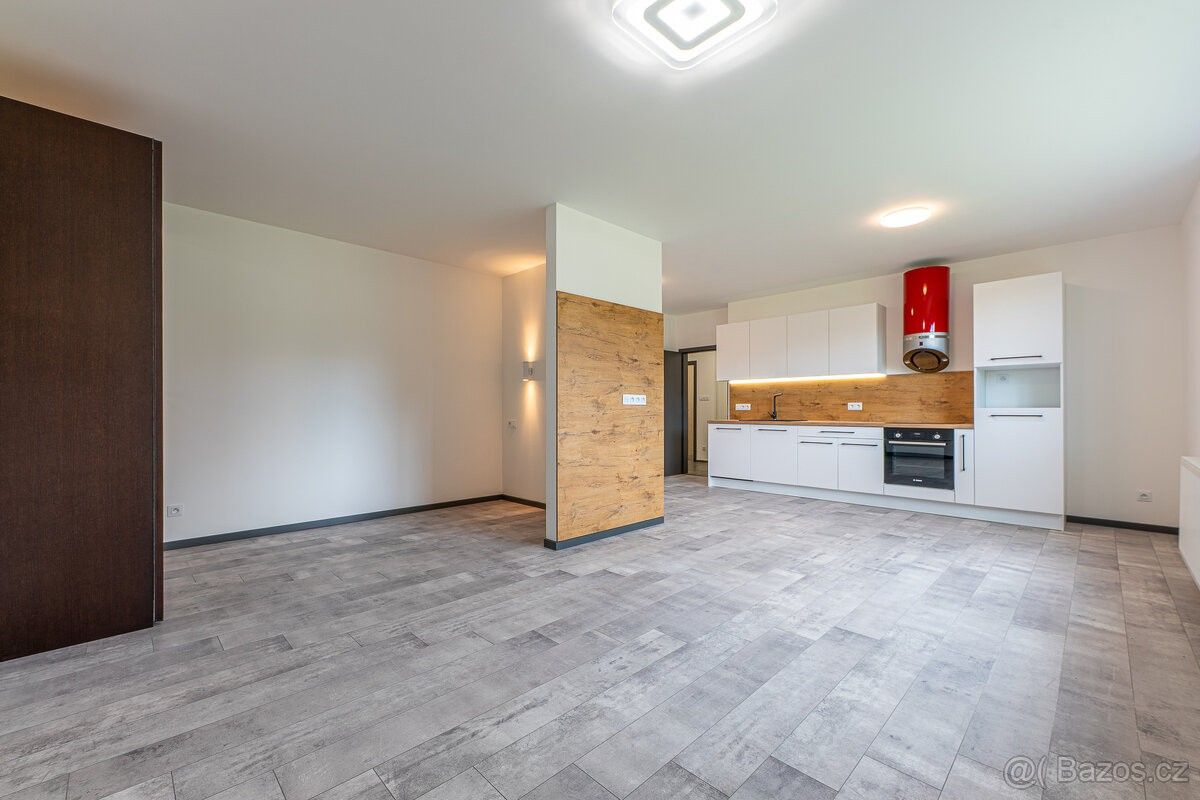 Pronájem byt - Plzeň, 323 00