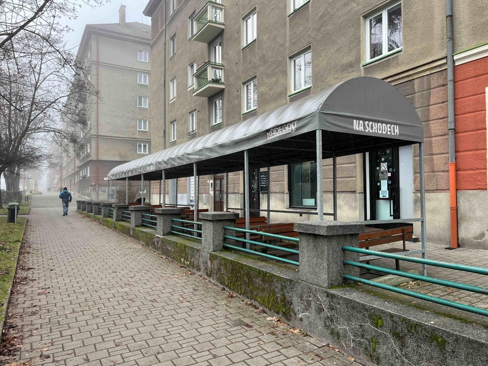 Restaurace, Vardasova, Havířov, 170 m²