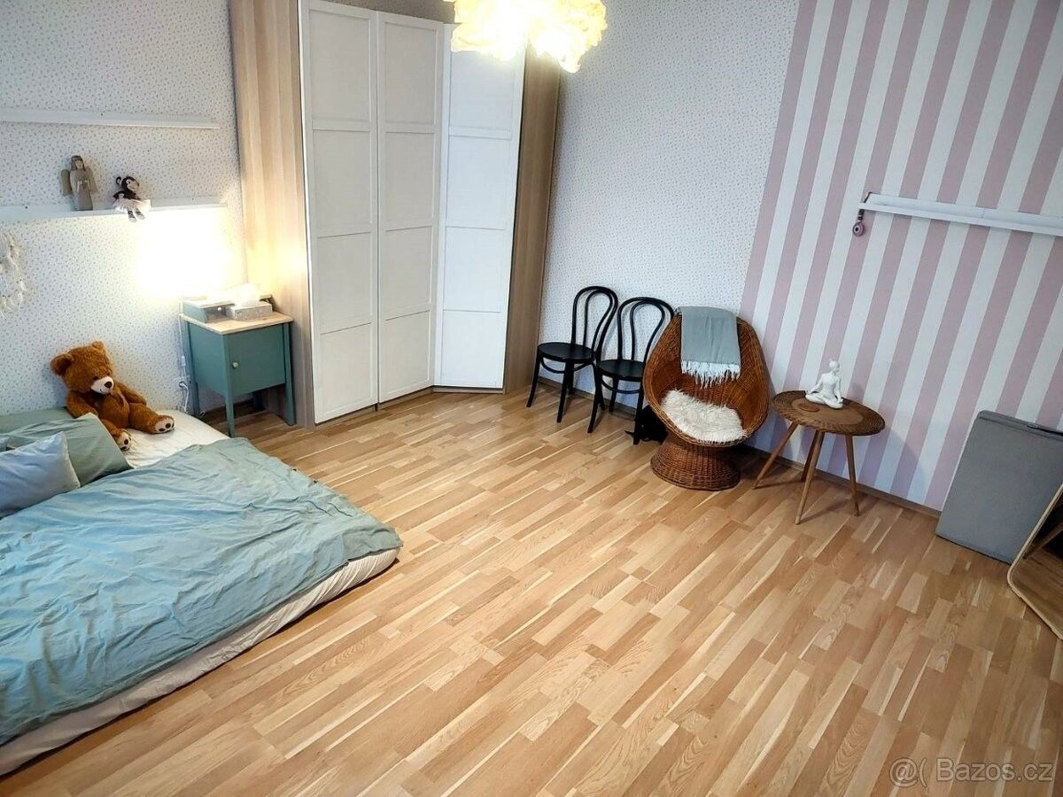 Pronájem byt 1+1 - Praha, 180 00, 40 m²