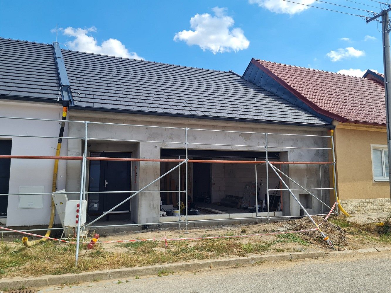 Rodinné domy, Pouzdřany, okres Břeclav, Jihomoravský kraj, 218 m² - 1