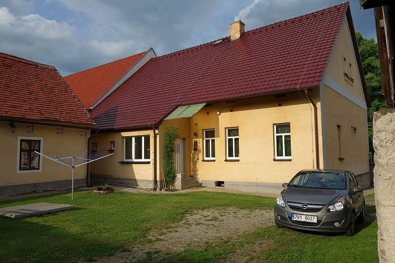 Chaty, Pavlíkov - Pavlíkov, Středočeský kraj