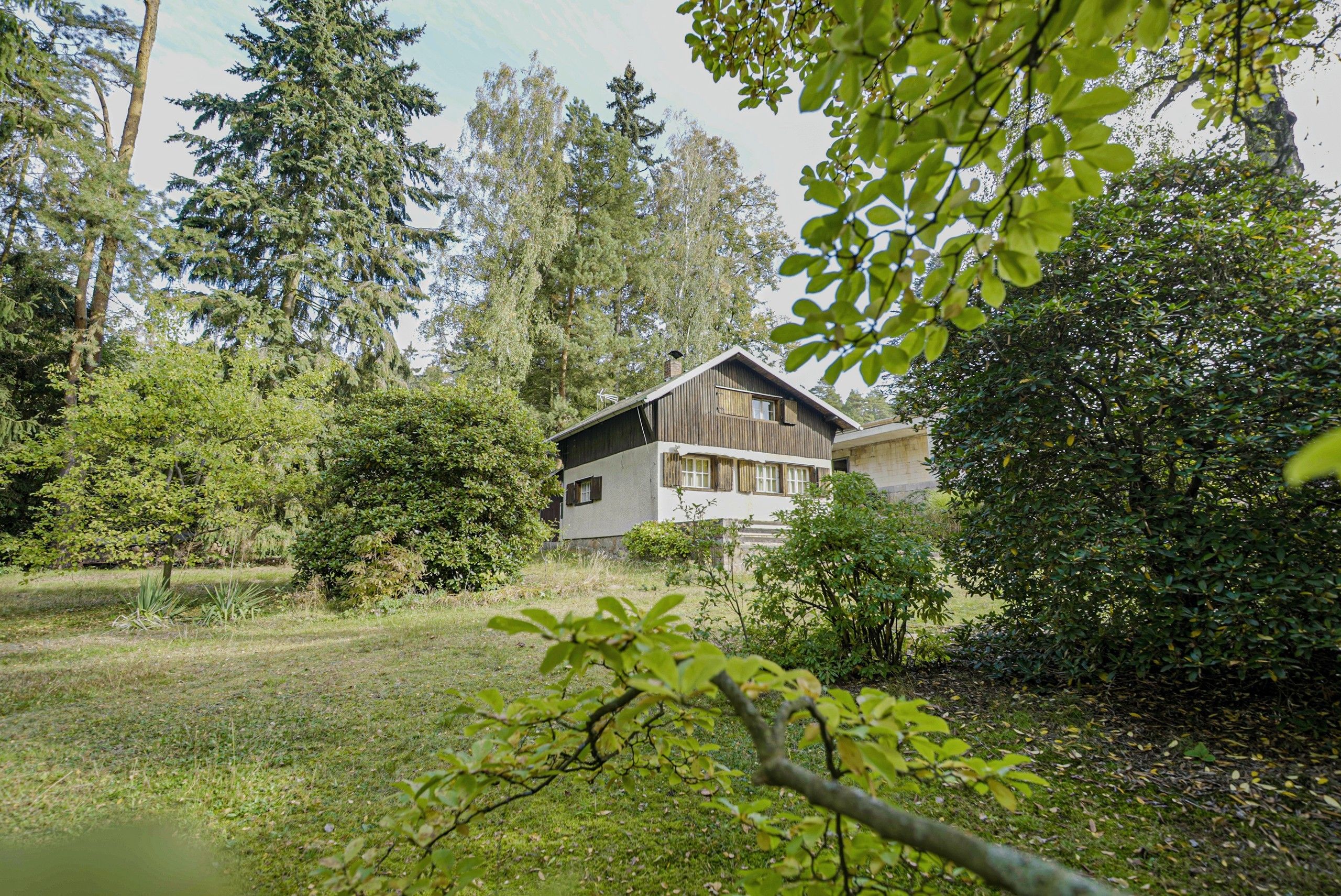 Pozemek pro bydlení, 1 749 m²