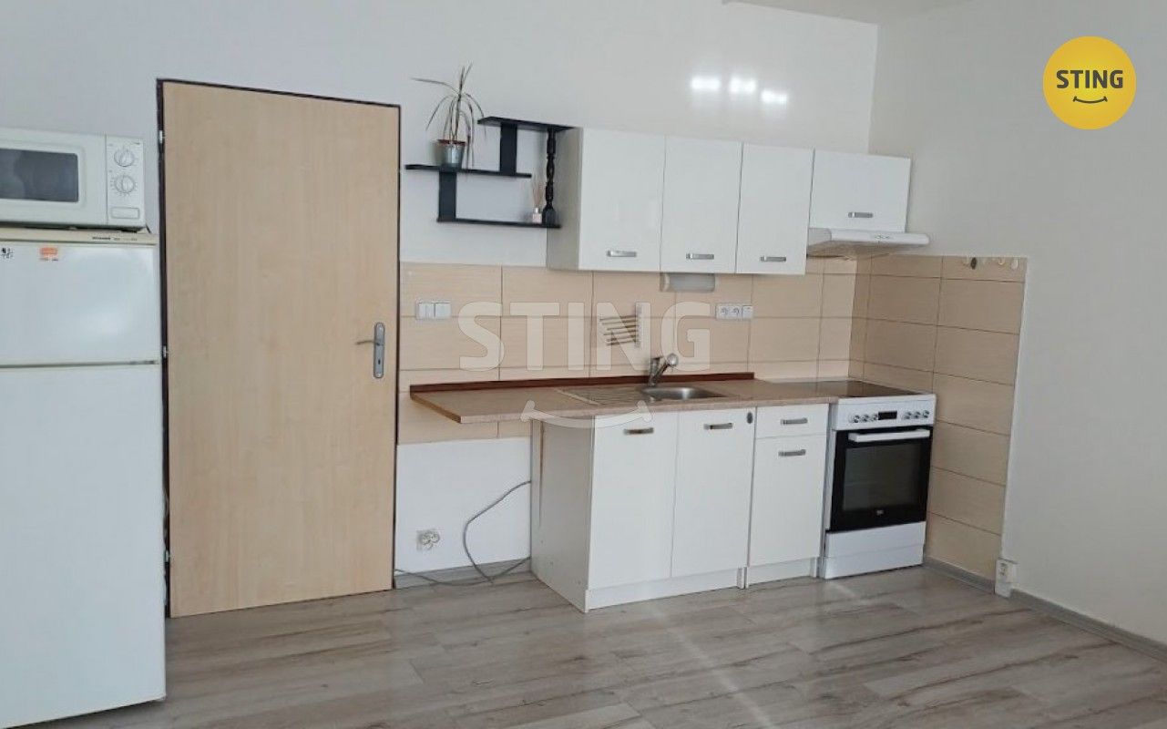 1+kk, Na Výsluní, Orlová, 33 m²
