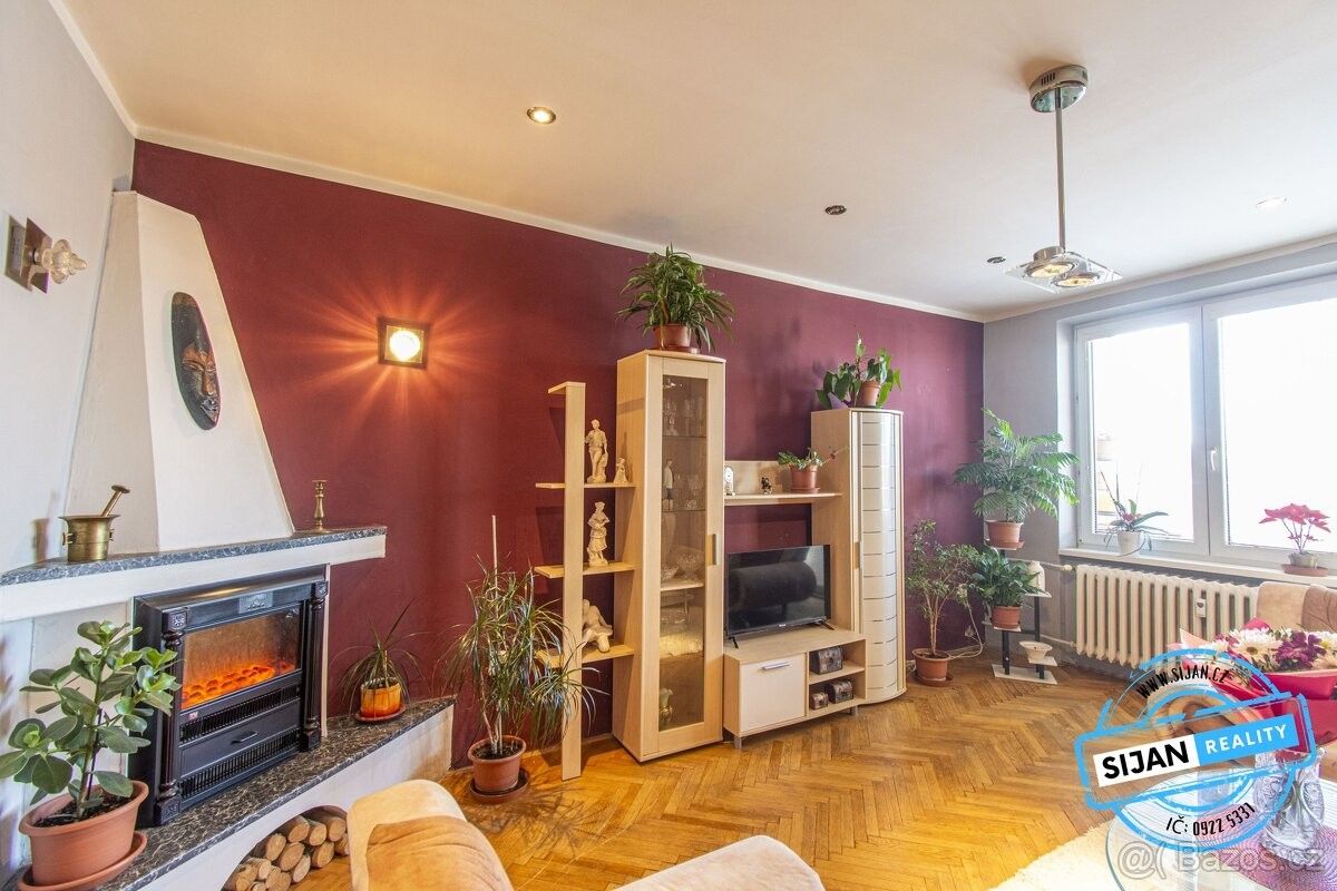 Prodej byt - Krnov, 794 01