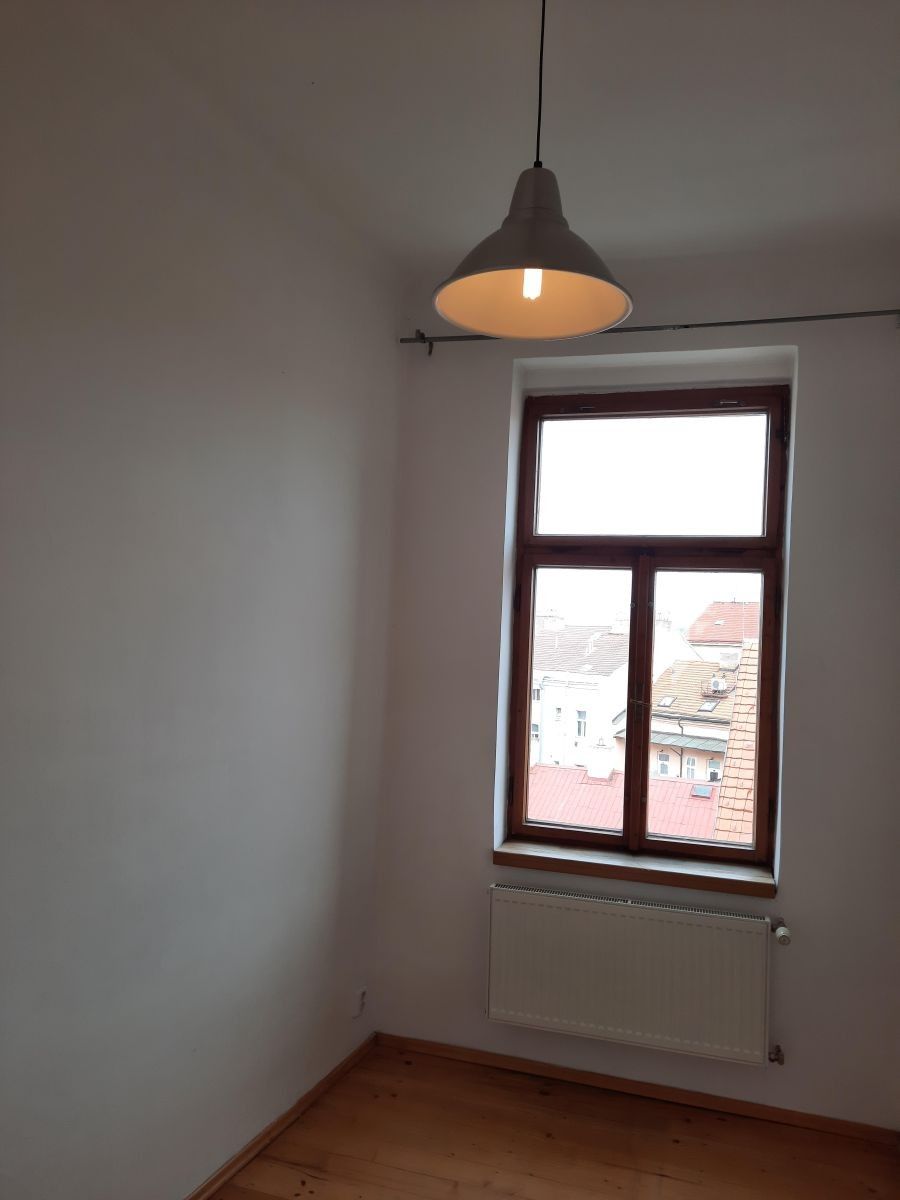 Byt 2+1 · 40 m² · Vlkova, Praha - Žižkov - 3