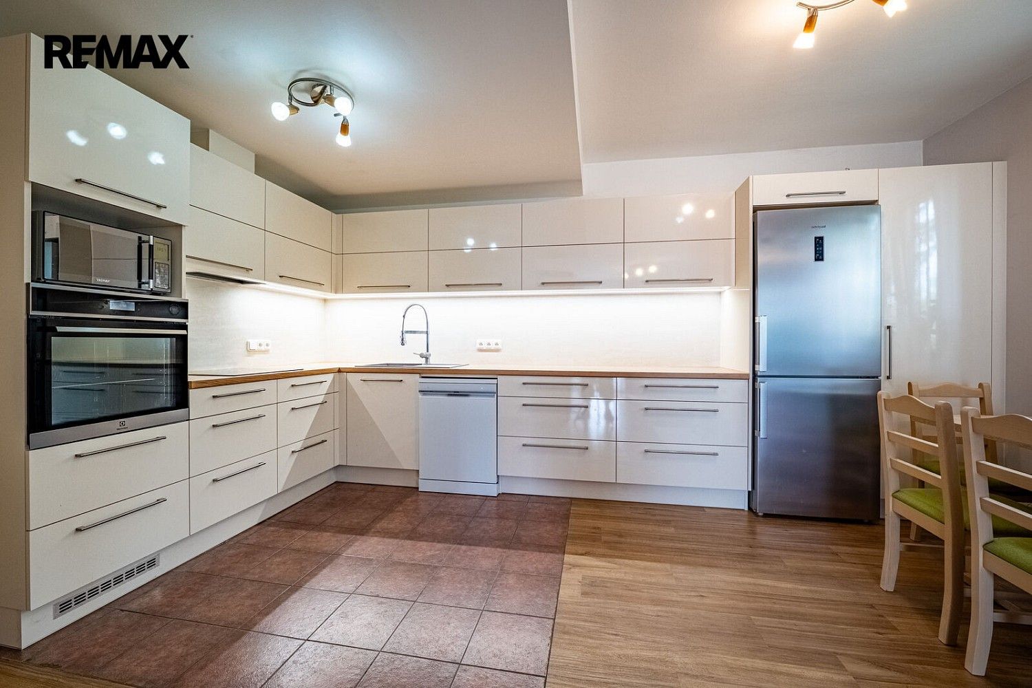 Prodej byt 3+kk - Heršpice, okres Vyškov, Jihomoravský kraj, 80 m² - 2