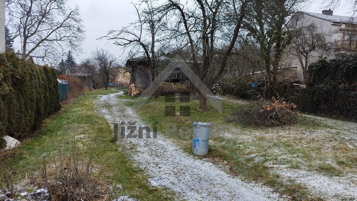 Pozemek pro bydlení · 981 m² · tř. 5. května  , Včelná - 3