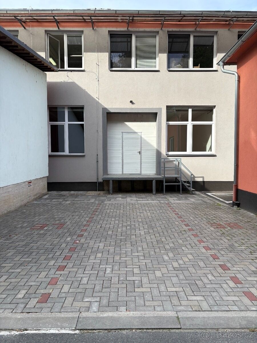 Obchodní prostory, Rožnov pod Radhoštěm, 756 61
