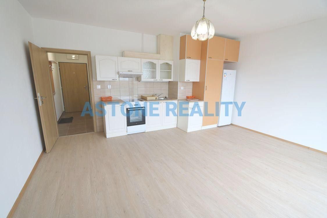 1+kk, Ječná  , Hostivice, 36 m²