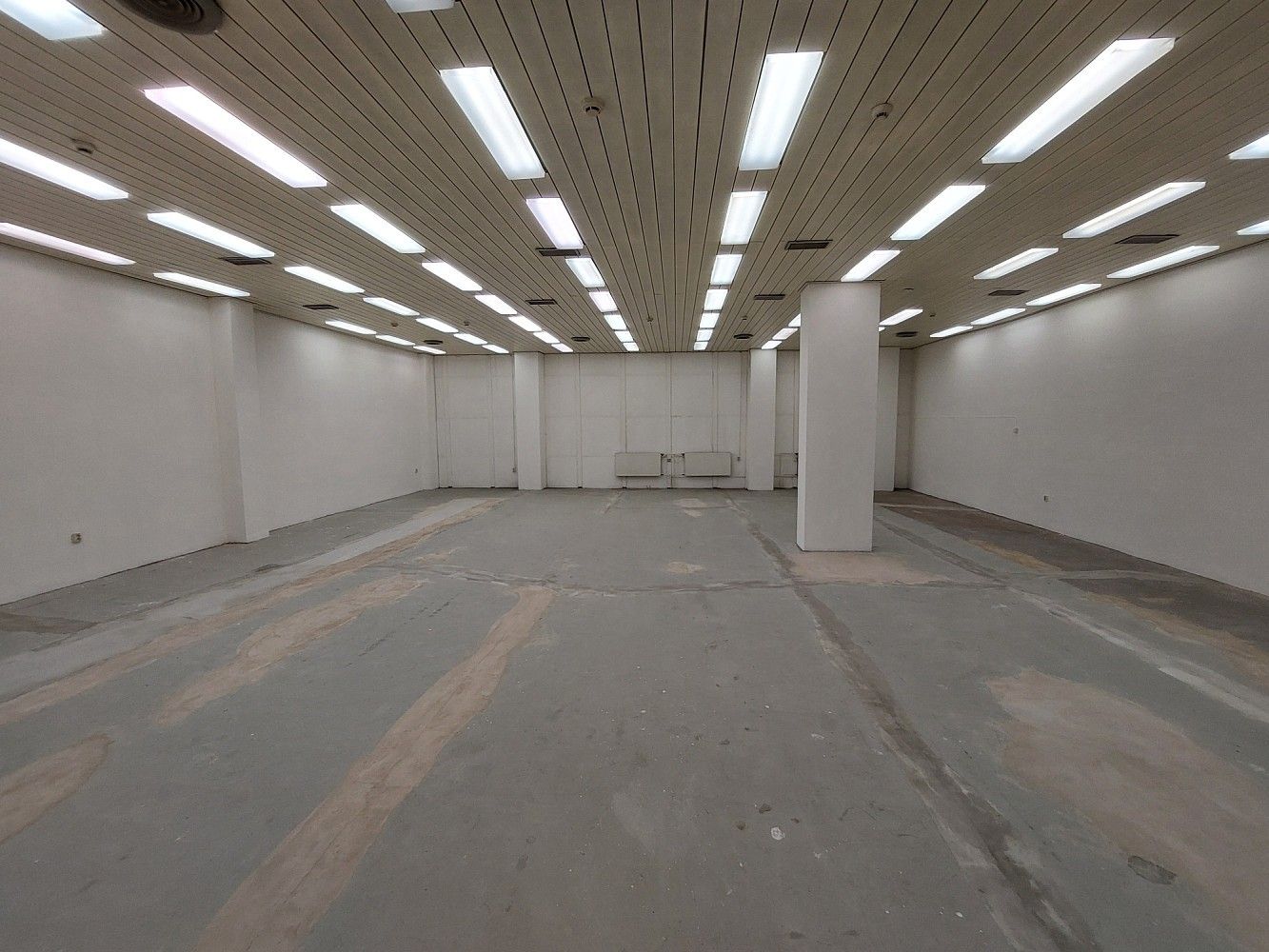 Sklady, Náchod, 100 m² - 2
