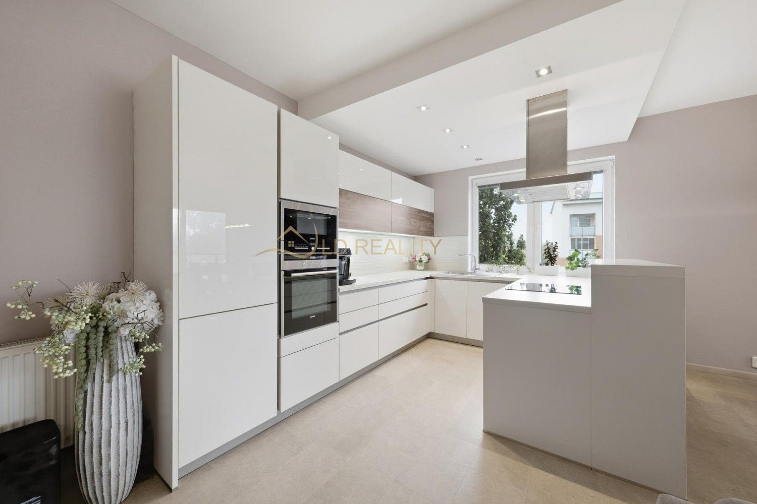 Byt 2+kk, 71 m²