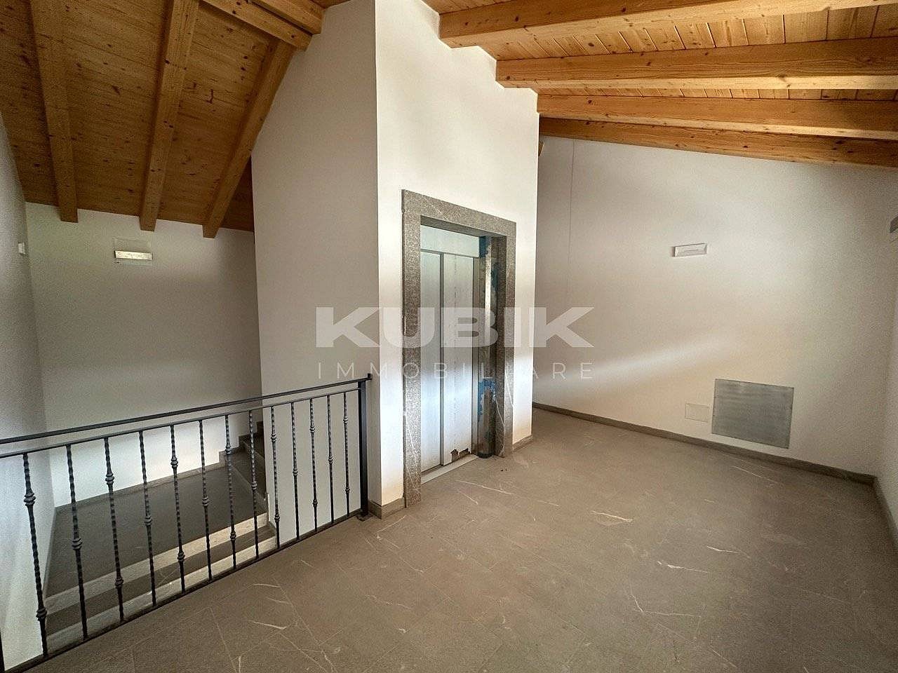 Byt 3+kk · 105 m² · Camporosso, Tarvisio, Friuli-venezia-giulia, Itálie - 3