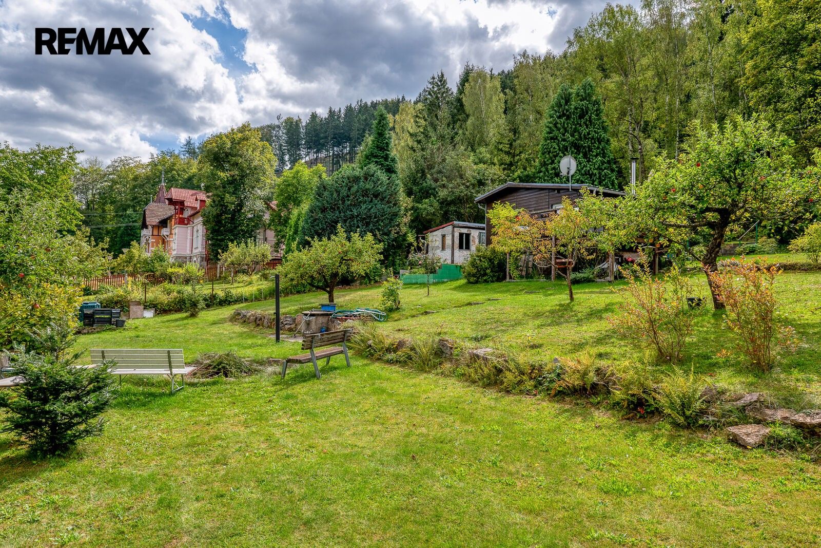 Pozemek pro bydlení · 1 439 m² · Karlovy Vary - 3