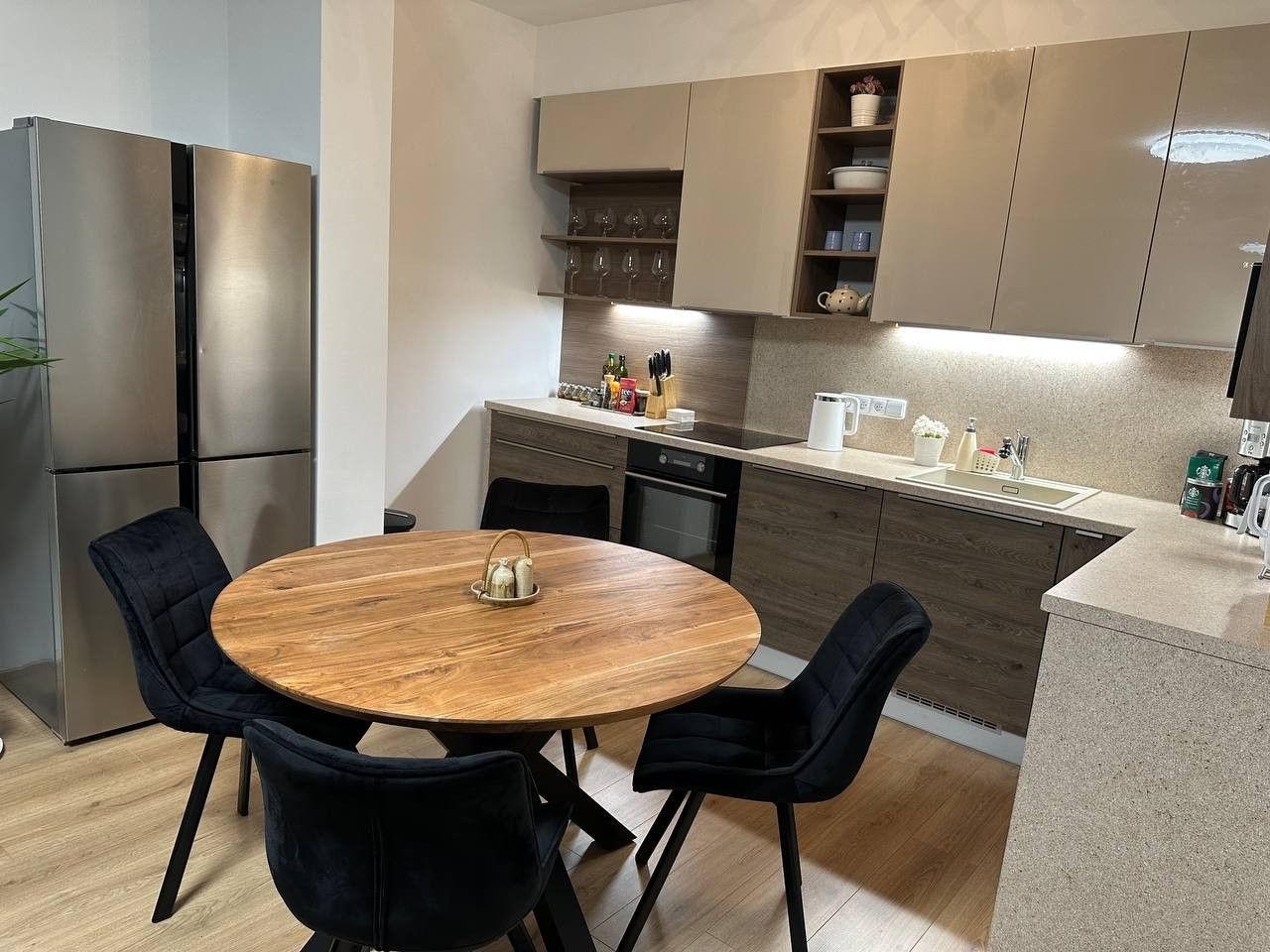Byty, Zapova, Praha - Smíchov, 80 m² - 2