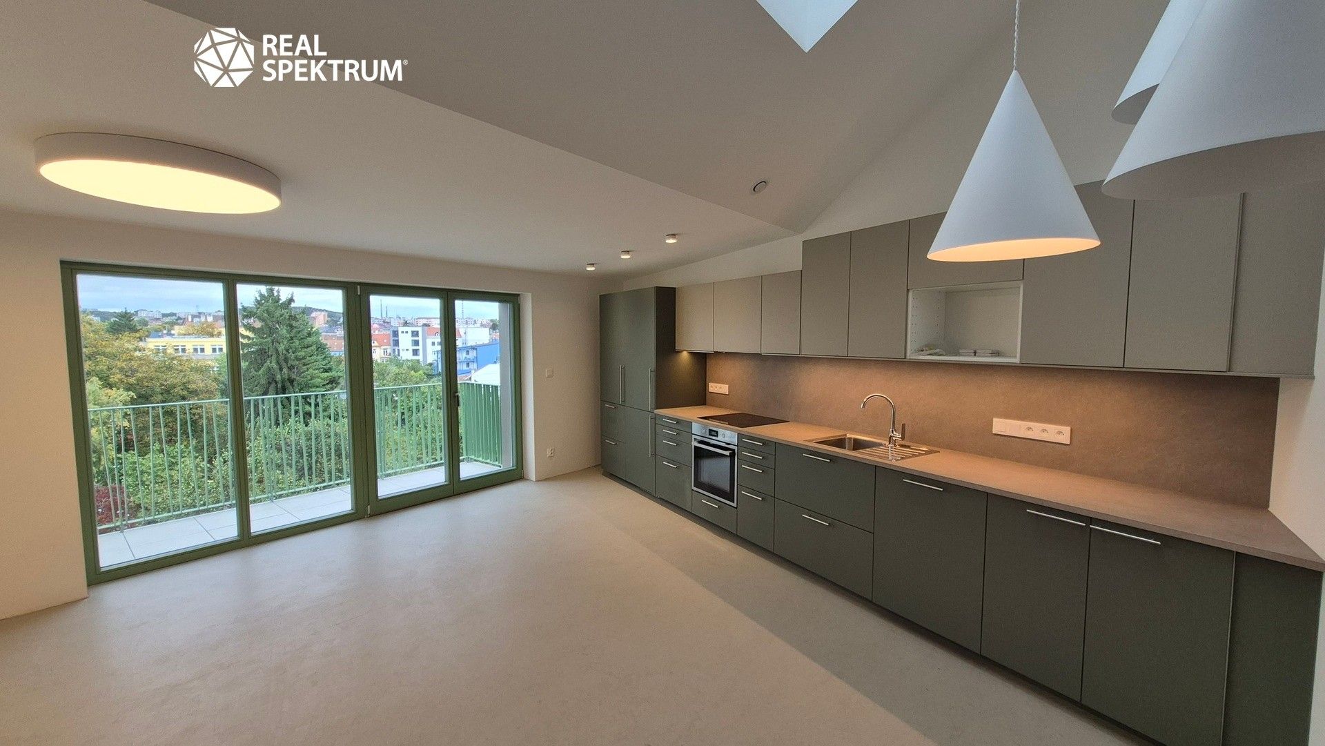 Pronájem byt 3+kk - Charbulova, Brno, 93 m²