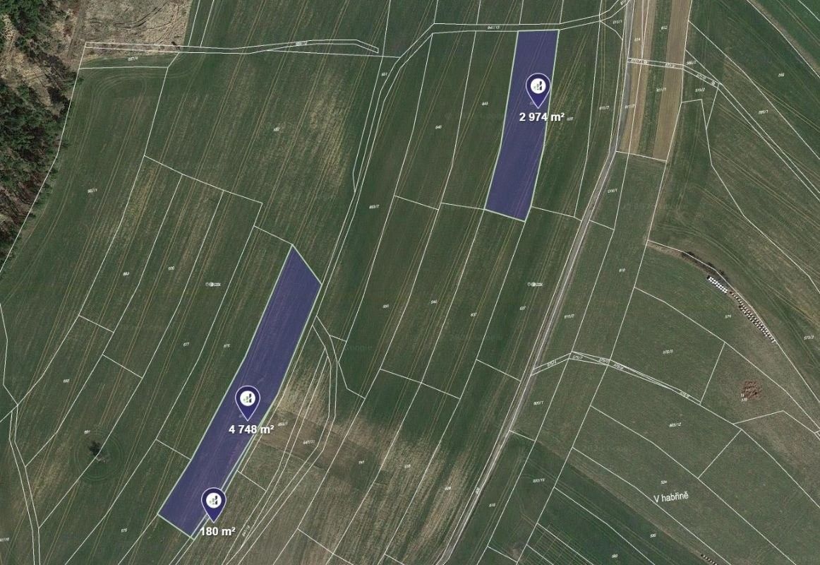 Zemědělské pozemky, Píšť, 7 902 m²