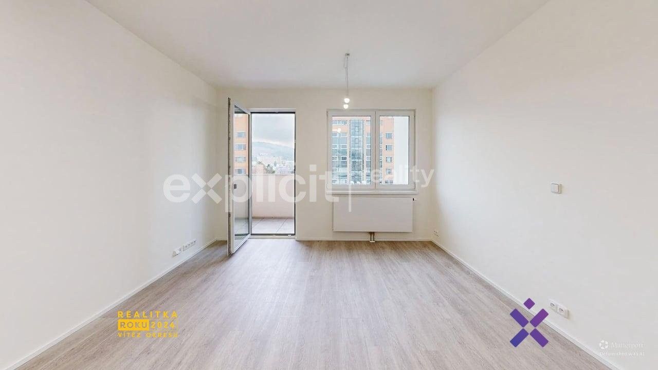 Pronájem byt 1+kk - Nad Stráněmi,Zlín,Zlín, 33 m²