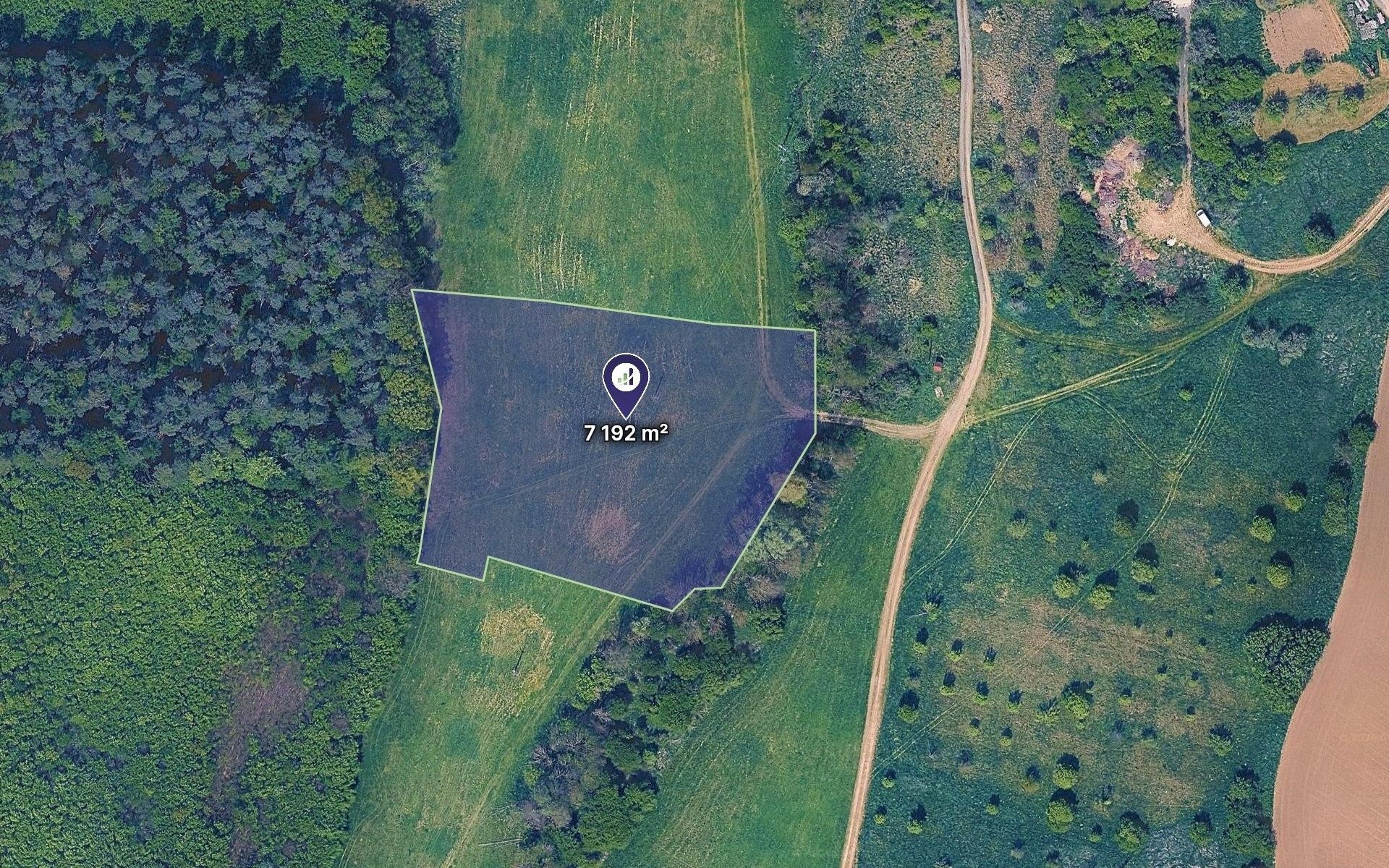 Louka · 30 313 m² · Dobrkovice - 4