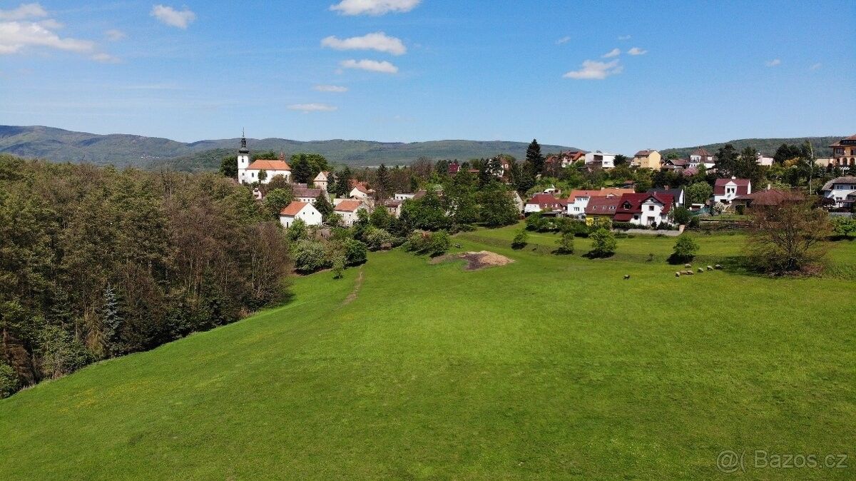 Prodej pozemek pro bydlení - Ústí nad Labem, 403 40, 1 407 m²