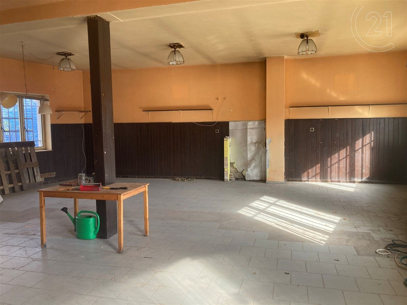 Prodej restaurace - Hrušovany u Brna, 200 m²