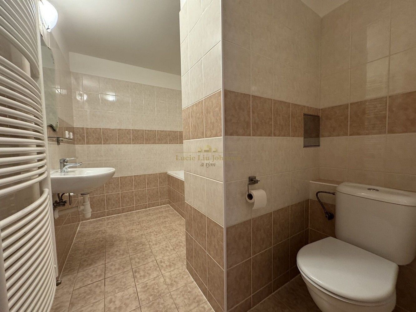 Byt 2+kk · 46 m² · Praha - Břevnov, okres Praha 6, Hlavní město Praha - 4
