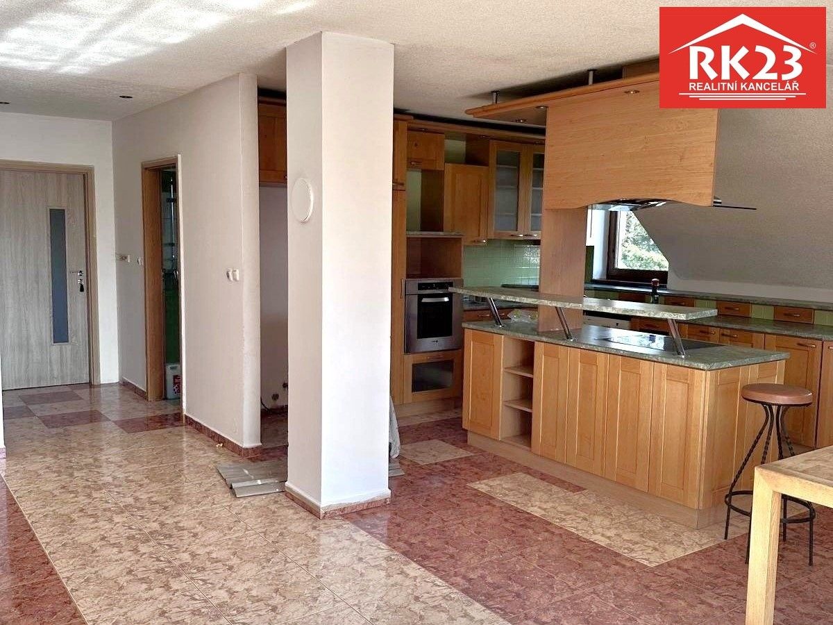 2+kk, Polní, Drmoul, 100 m²