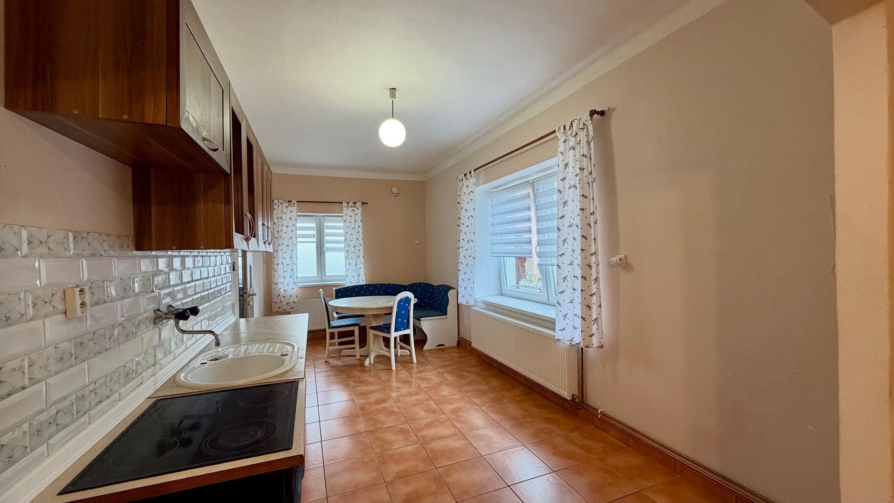Byt 2+1 · 60 m² · Cheb - Horní Dvory - 4