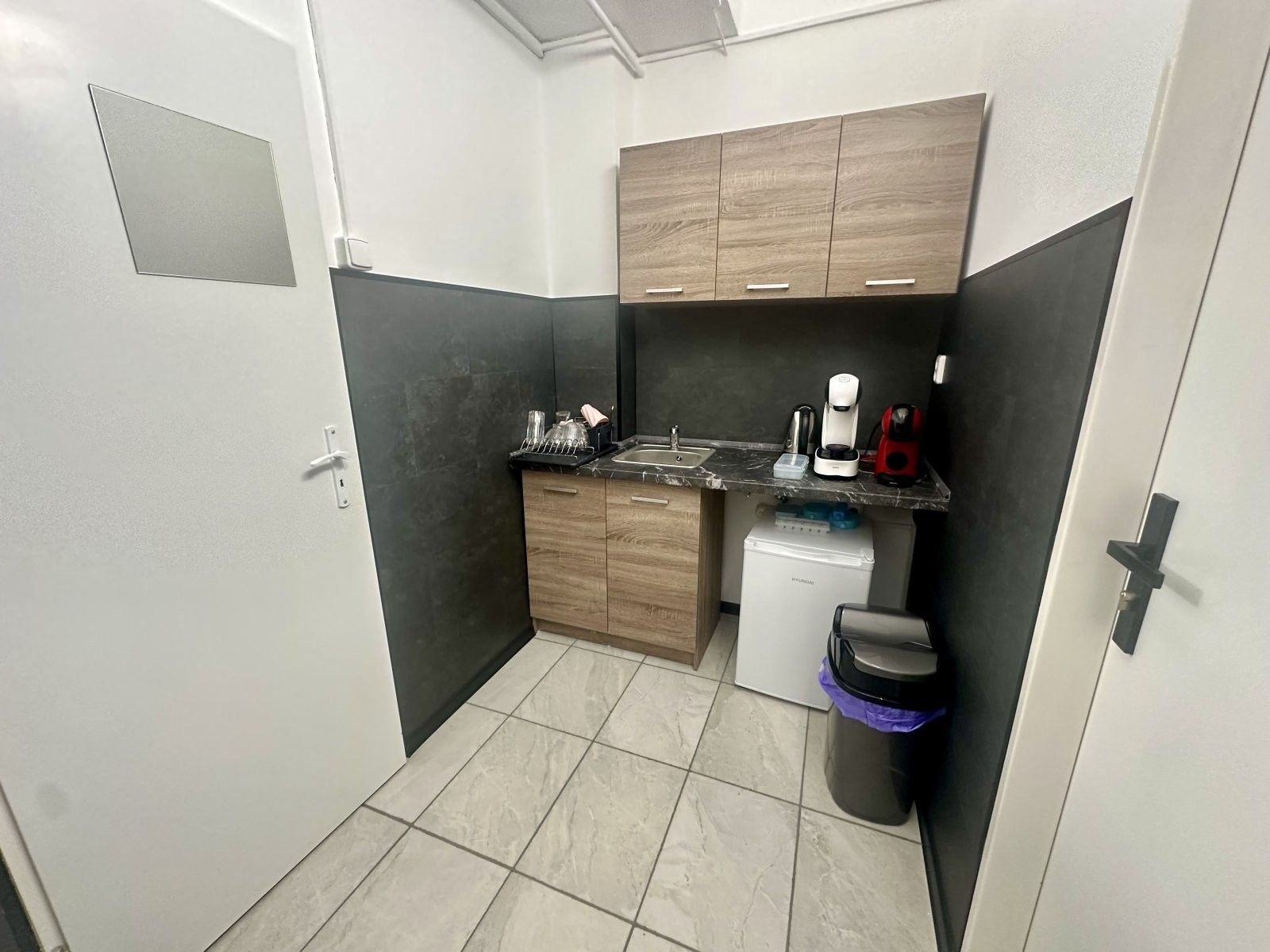 Pronájem obchodní prostory - Revoluční, Liberec, 18 m² - 5