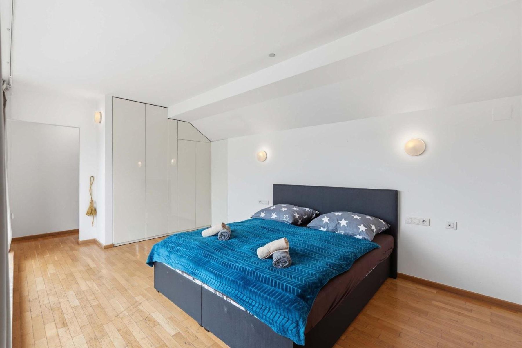 Byt, 182 m²