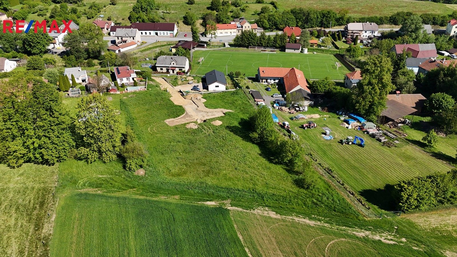 Prodej pozemek pro bydlení - Opatov, 783 m²