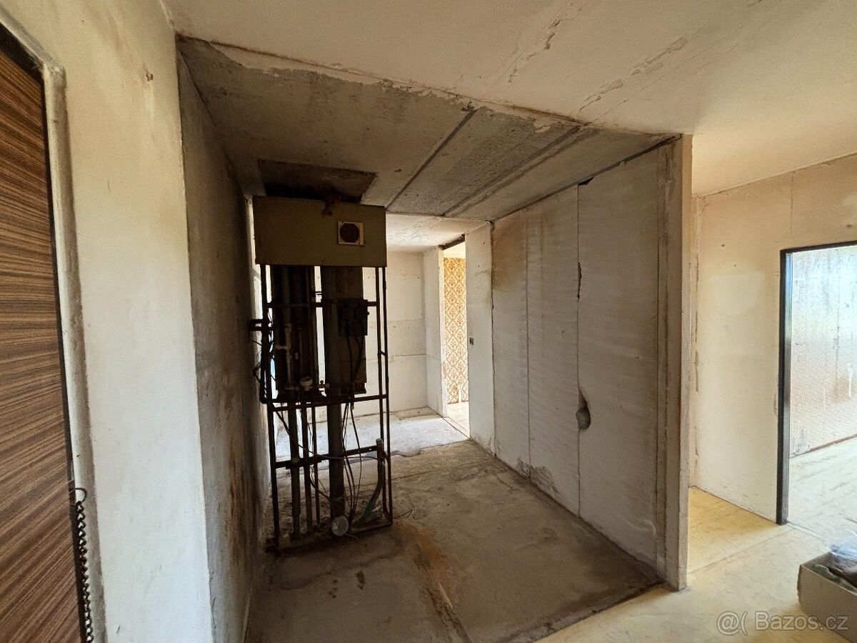 Byty, Mochov, 250 87 - 2