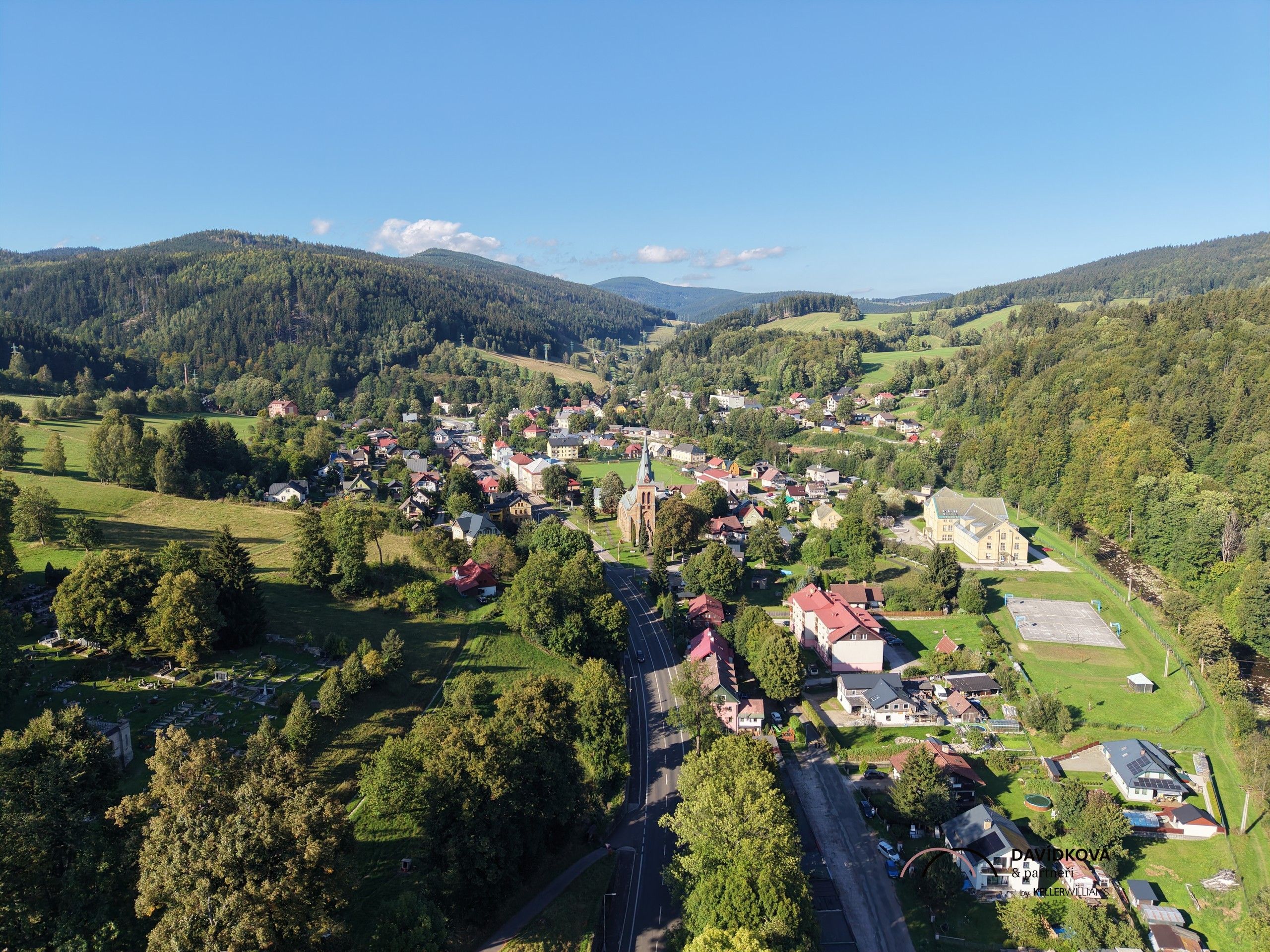 Pozemek pro bydlení, 753 m²