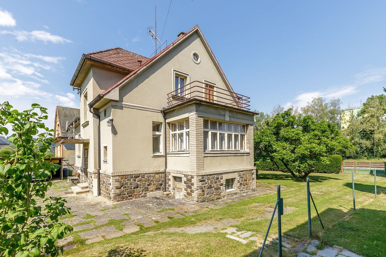 Rodinné domy, Sázava, okres Benešov, Středočeský kraj, 219 m² - 1