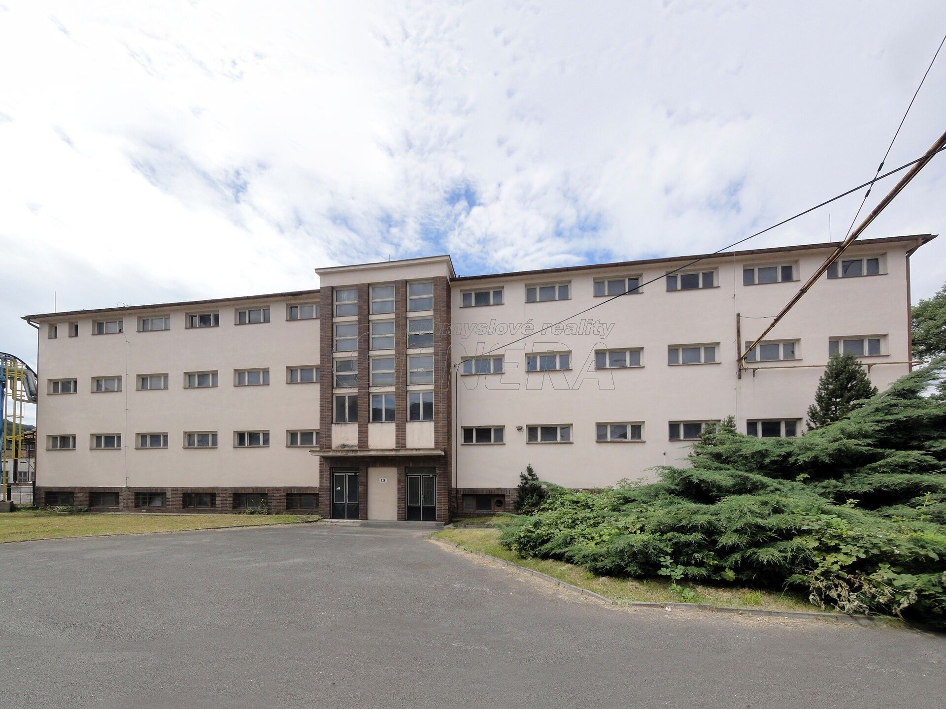 Sklad · 2 200 m² · U Tonasa  , Ústí nad Labem Neštěmice - 3