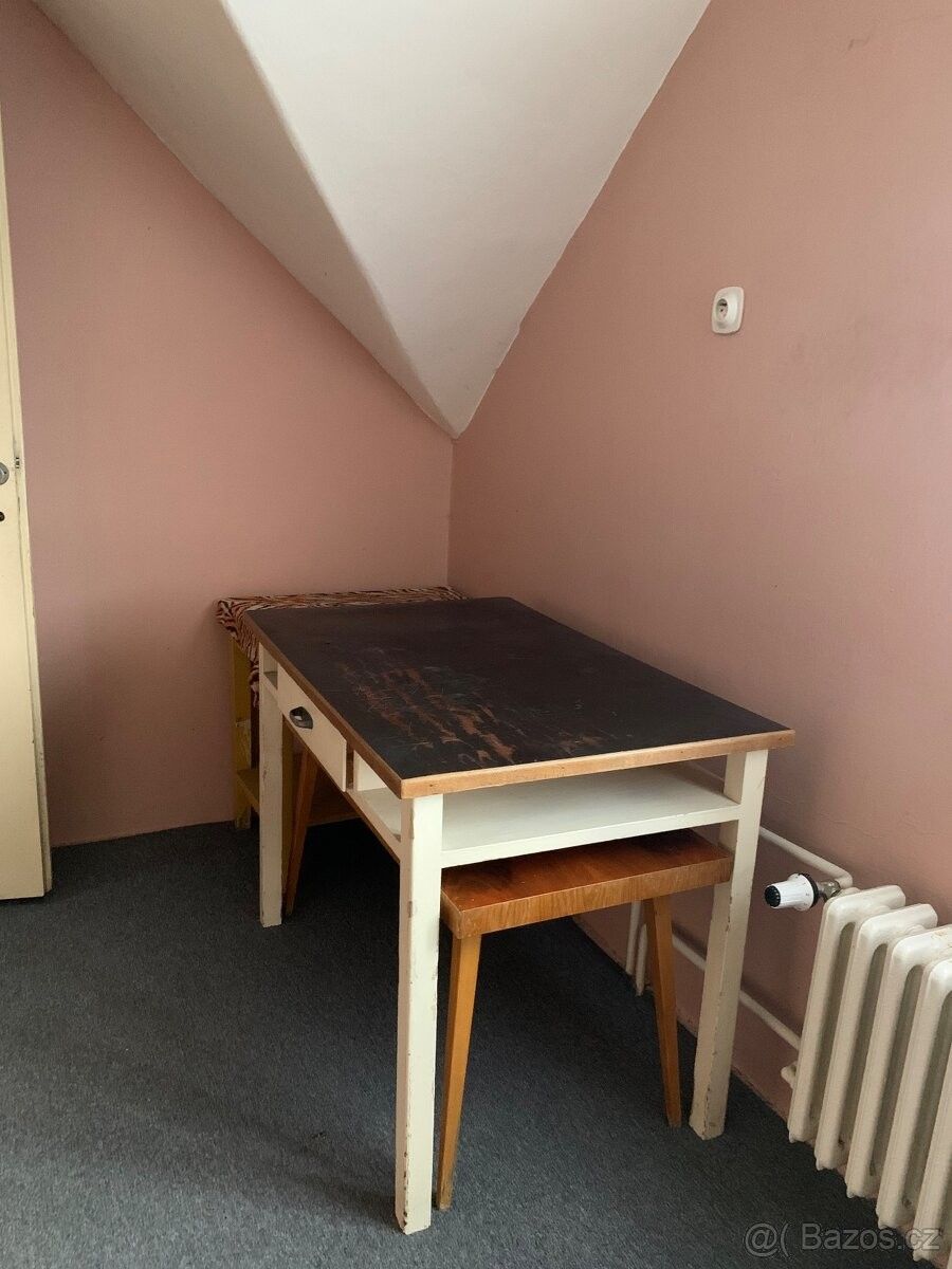 Pronájem rodinný dům - Odolena Voda, 250 70