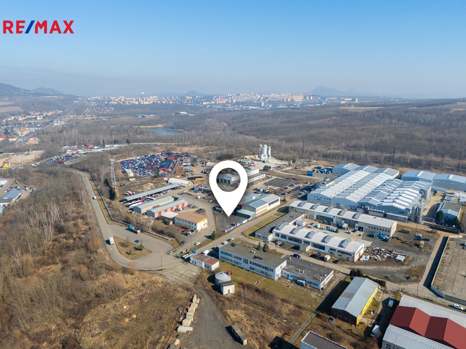 Obchodní prostory, Most, 1 m²