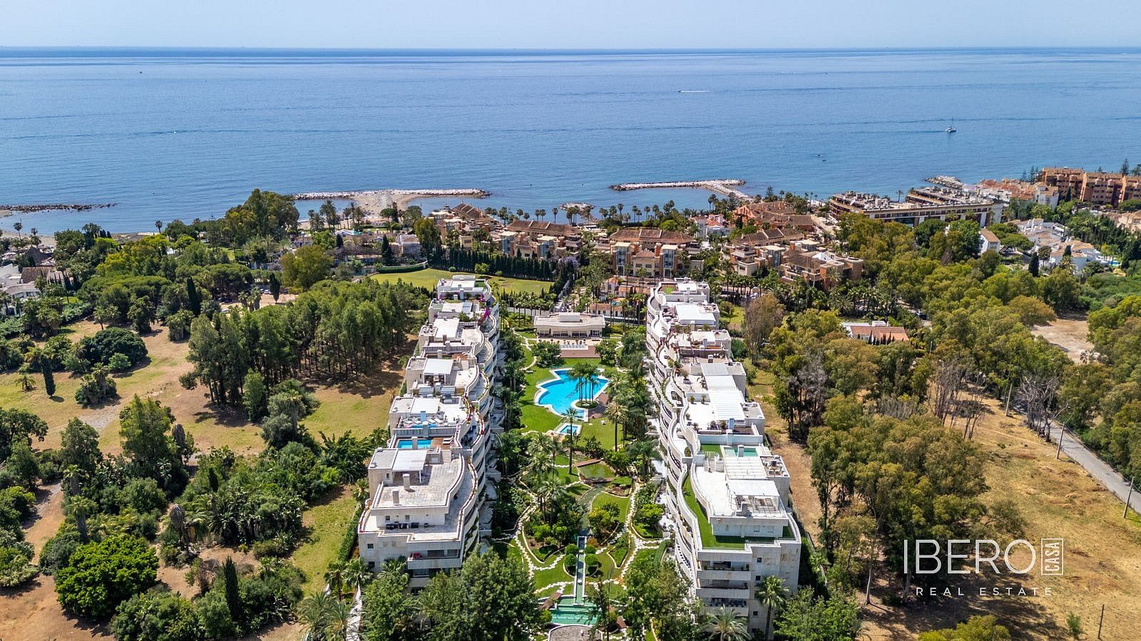 4+kk, Puerto Banús, Španělsko, 225 m² - 1