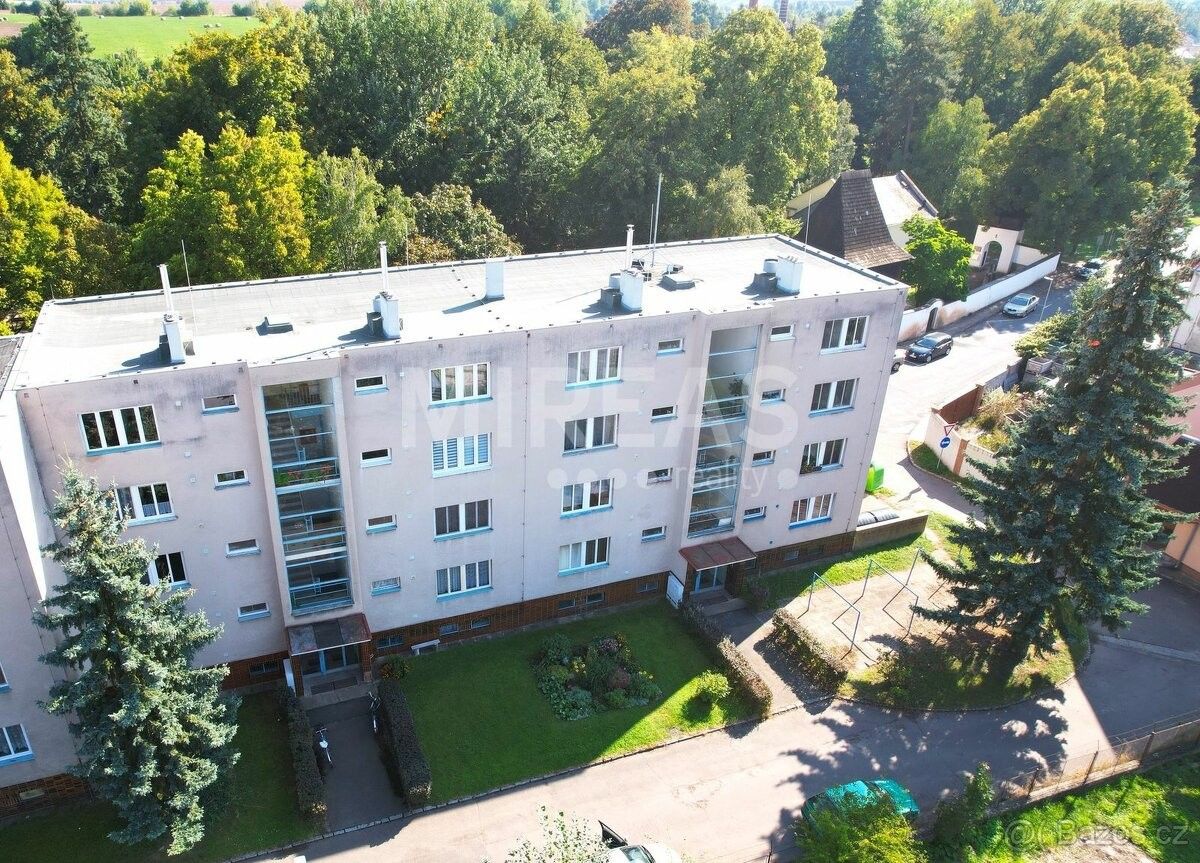 Prodej byt 3+1 - Český Brod, 282 01, 65 m²