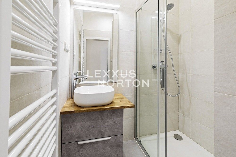 Byt 2+1 · 82 m² · Praha - Vinohrady, okres Praha 2, Hlavní město Praha - 3