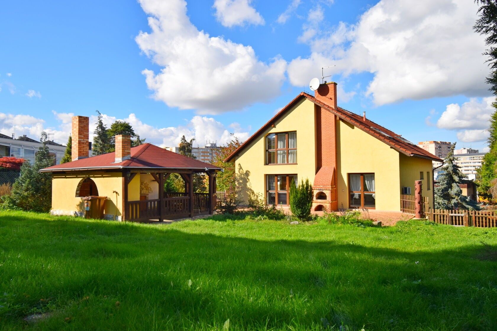 Rodinné domy, Pod viaduktem, Praha, 380 m²