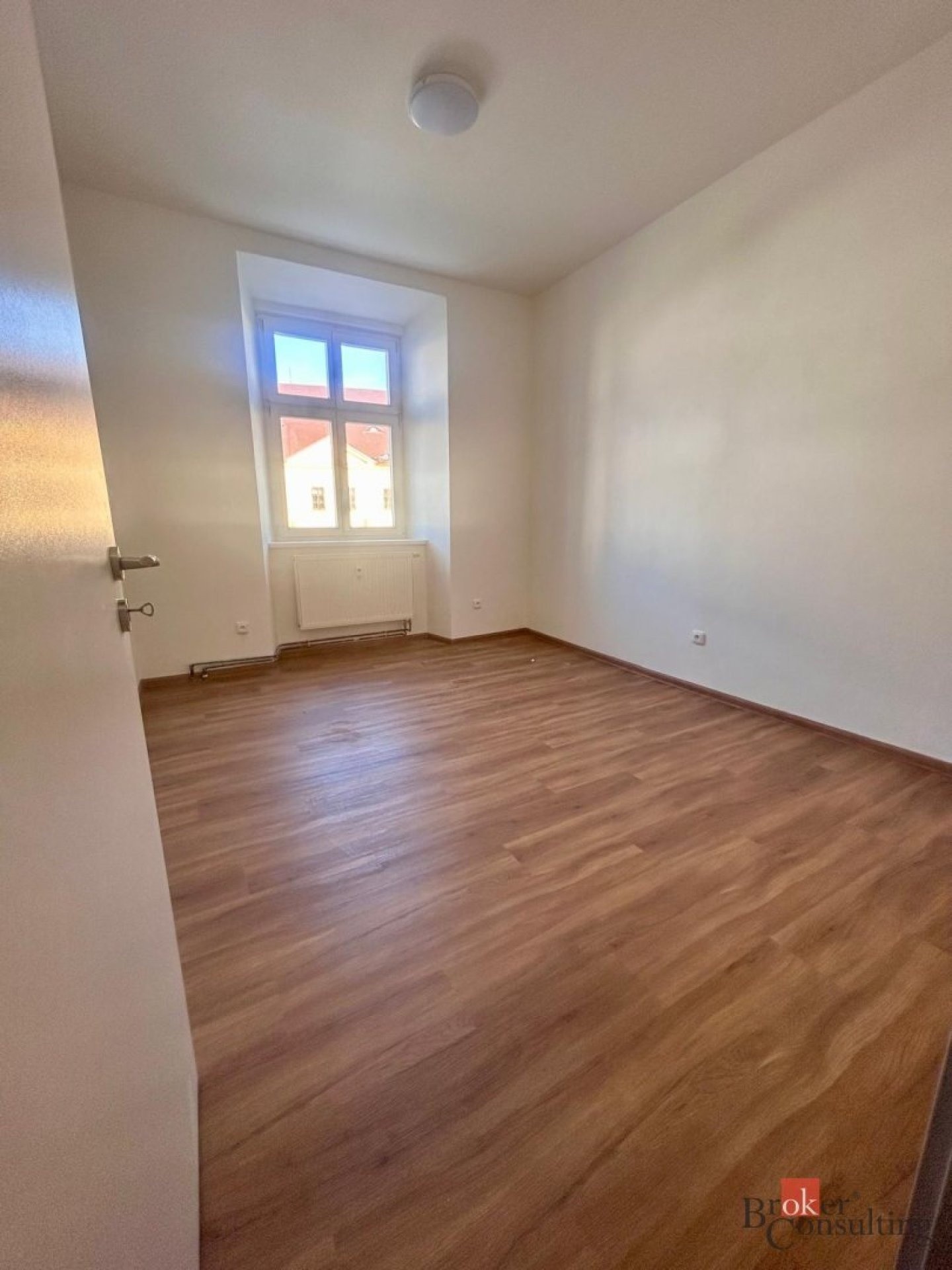 Pronájem byt 2+1 - náměstí 1. Máje, Chomutov, 61 m² - 5