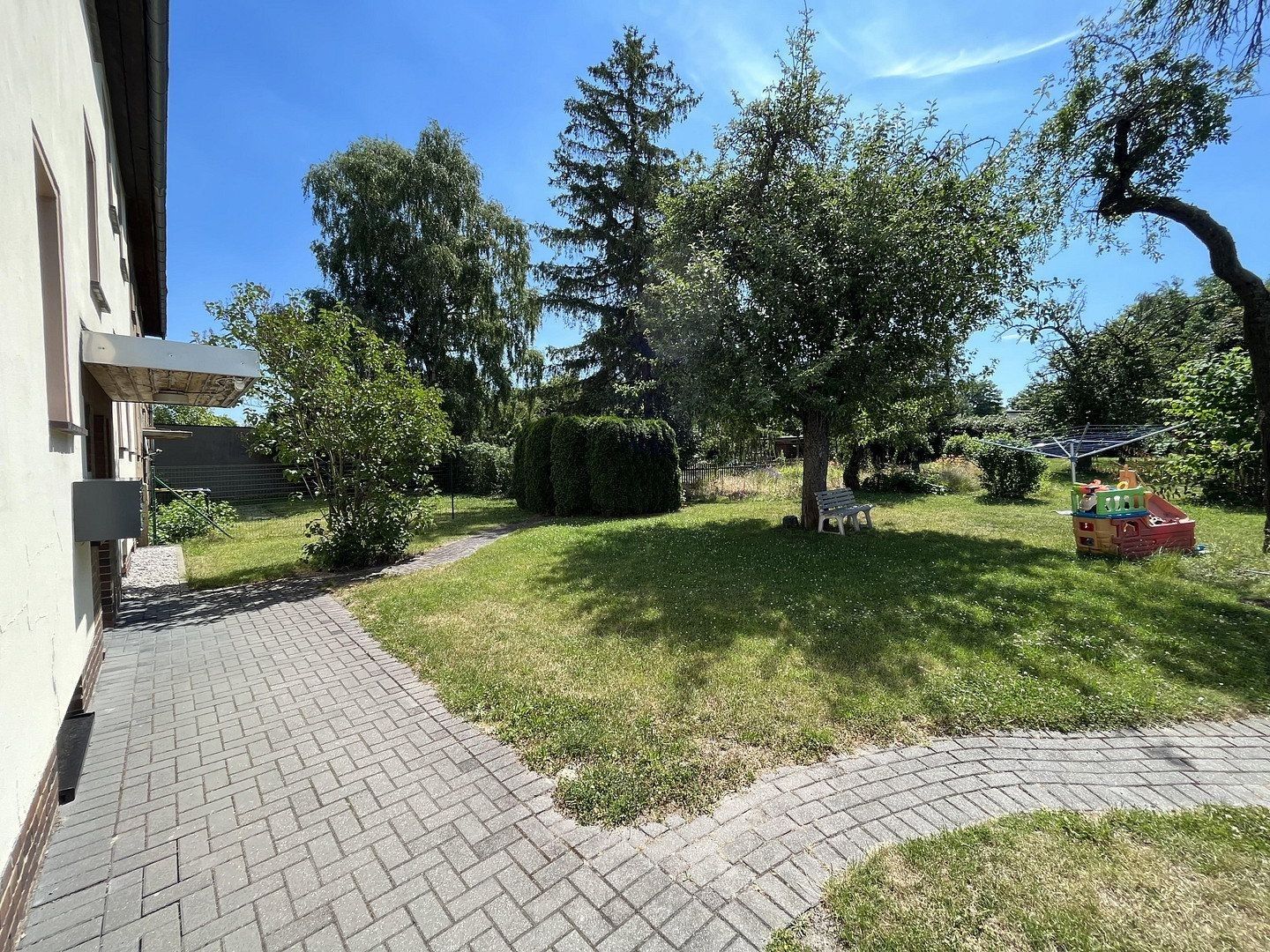 Rodinné domy, Alte Holzhausener Straße 8 Leipzig Liebertwolkwitz Sachsen 04288, 286 m² - 2
