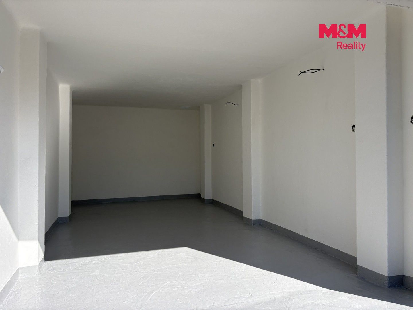 Pronájem garáž - Český Těšín, 20 m² - 5