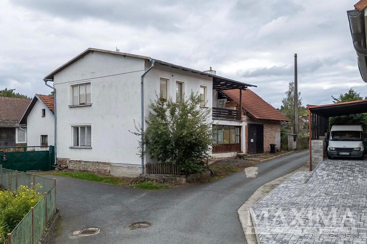 Rodinné domy, Benešov u Prahy, 256 01 - 1