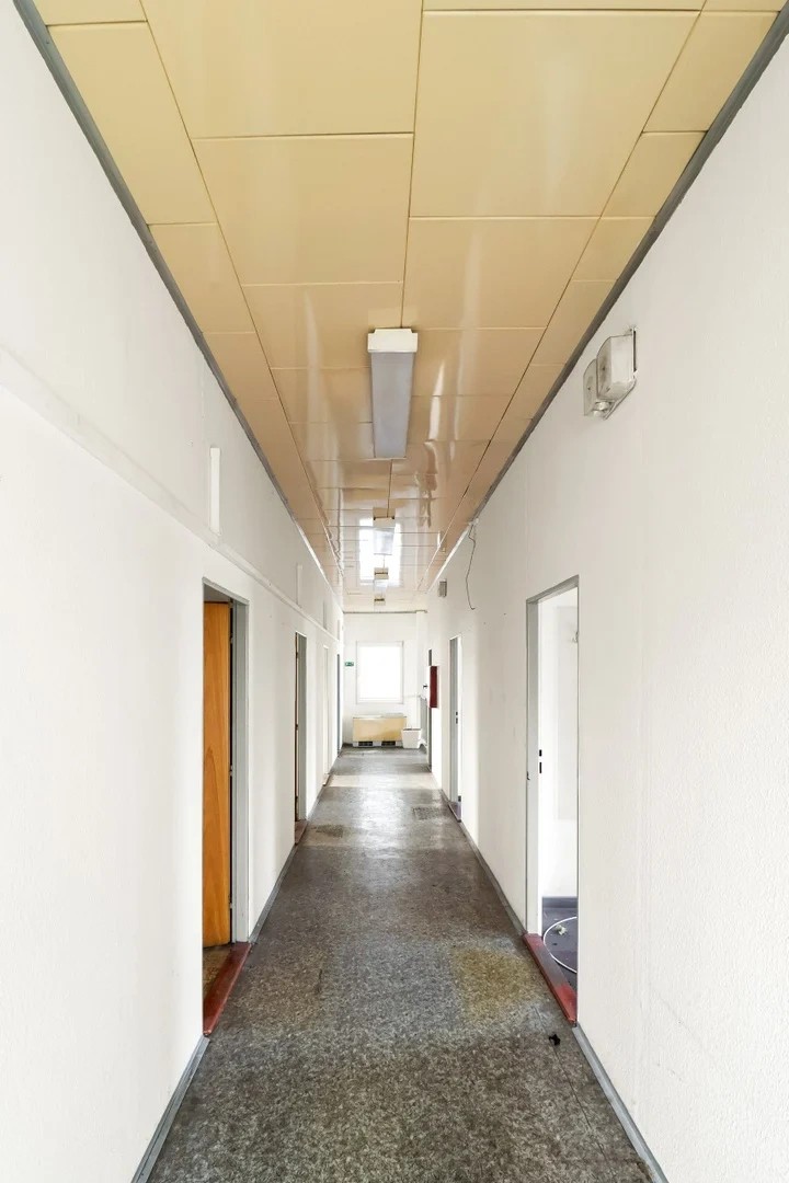 Kancelář · Mníšek pod Brdy, 252 10 - 3
