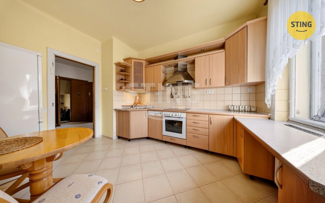 Rodinný dům · 224 m² · Hobzíkova, Opava - 4